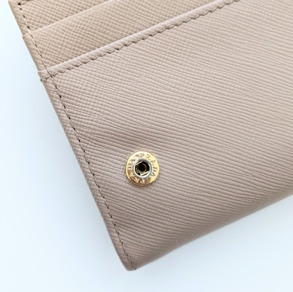 Prada wallet - Picture 14 of 15